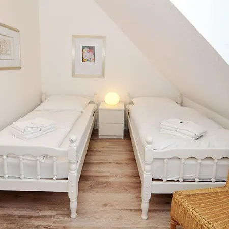 Sylter Brise 公寓 *